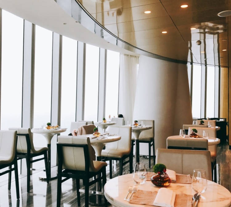 Four Seasons Hotel - Ezhen