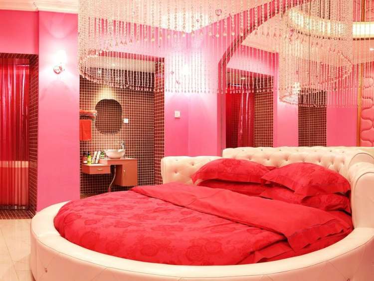 Wanai Couples Theme Hotel
