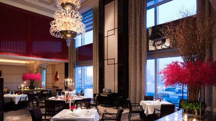 The Peninsula Hotel - Sir Ellie