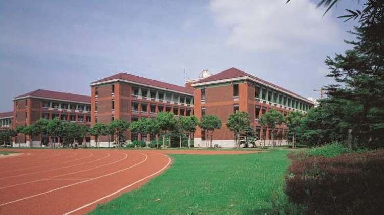 Jincai Middle School