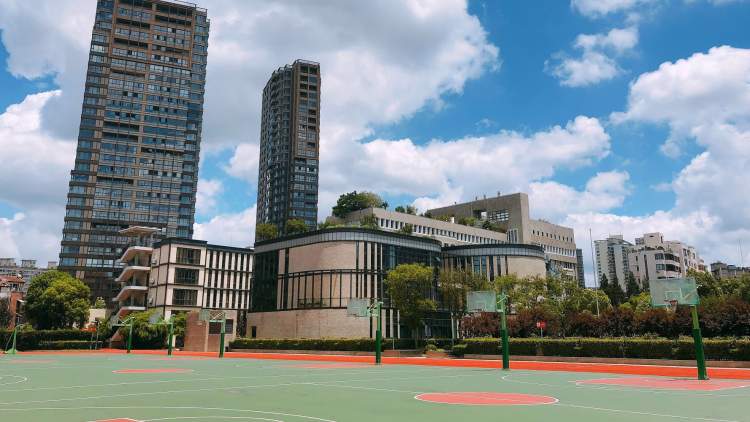Shixi Middle School