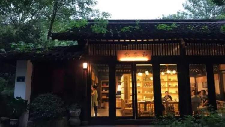and teahouses