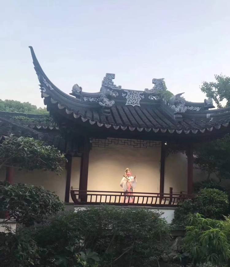 Xiang Si family feast