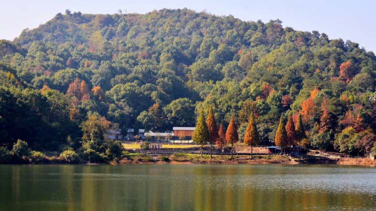 Shiyan Lake