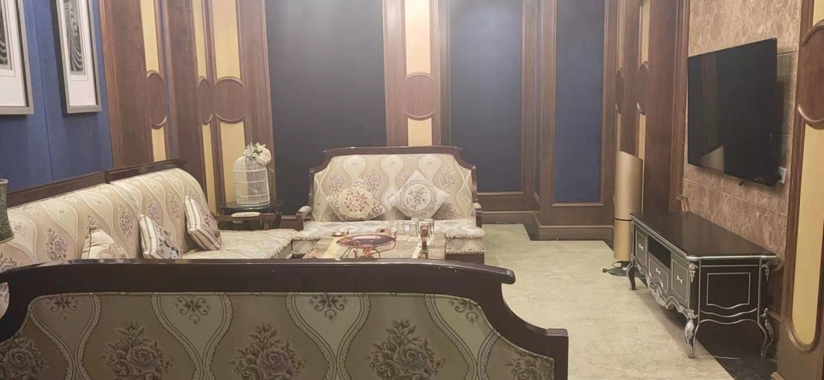 Jiangmen Business KTV