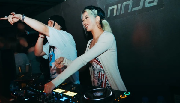 Shanghai NINJA Bar