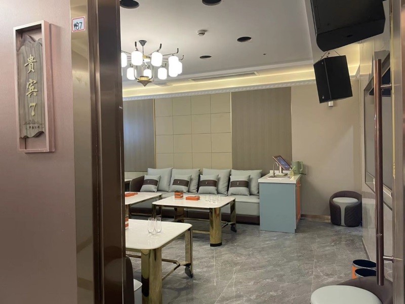 Langfang nightclubs which are in the list of luxury nightclubs that are in normal business