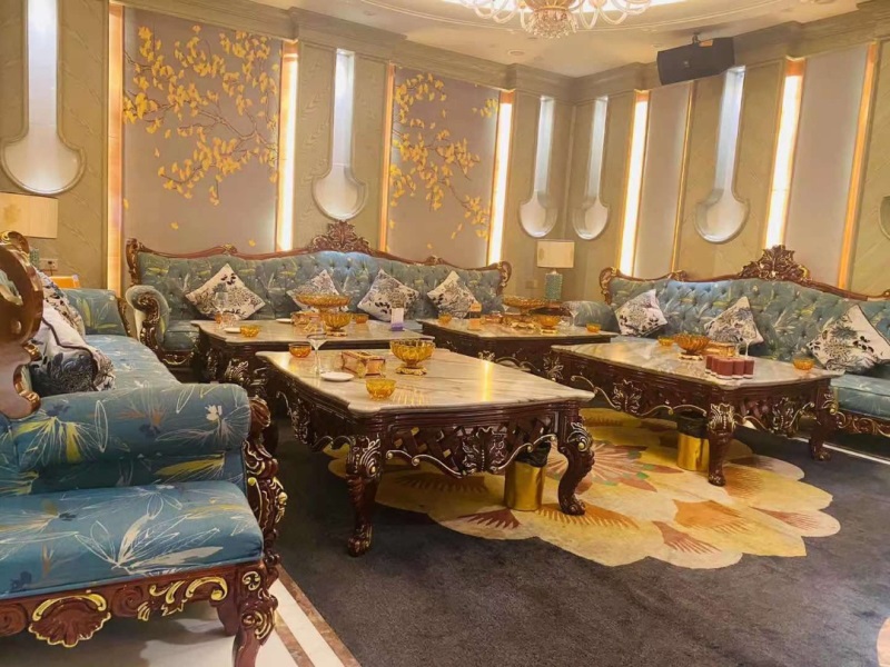 Langfang walked through the middle and high-end business nightclubs passing by, where is it fun