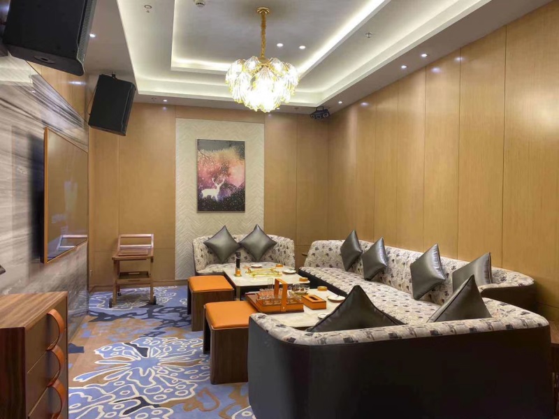 Baoding Fanghua KTV