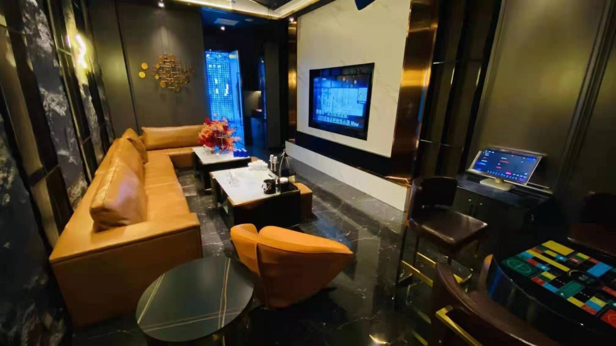 Dalian Qiqi business nightclub KTV